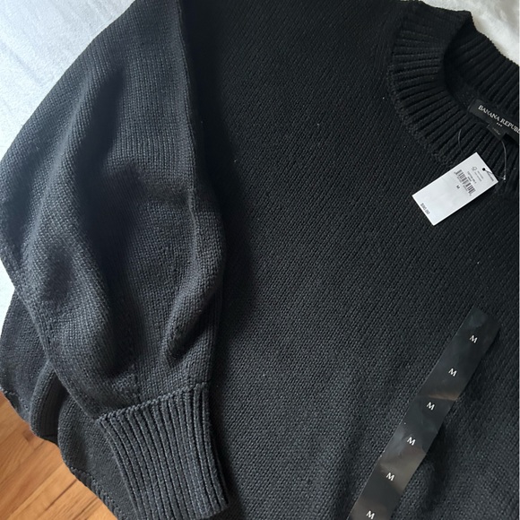 True black Sweater from Banana Republic - Picture 4 of 5